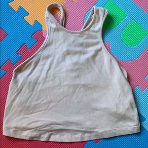 woman’s crop top